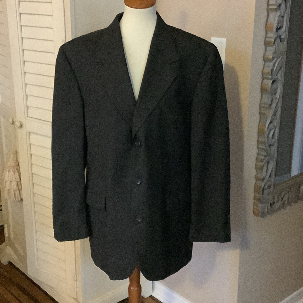 Men’s 42R Wool Suit